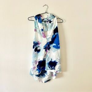 Banana Republic Floral Halter V-neck top Size S NWT - Like New